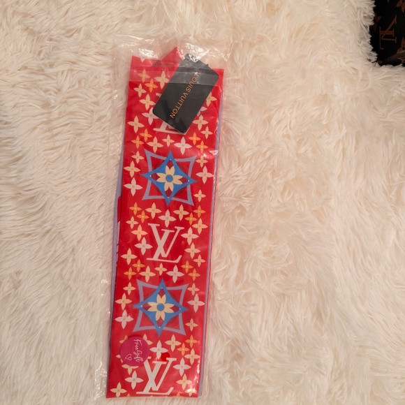 Silk Bandeau scarf - Picture 4 of 14